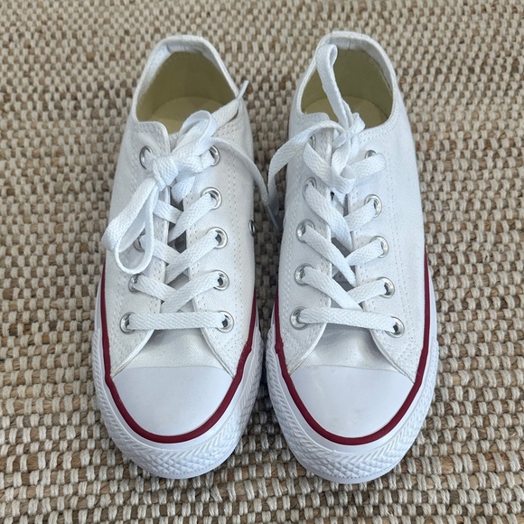 Converse Chuck Taylor White Canvas Sneakers with Red and Blue Accents - Picture 2 of 6